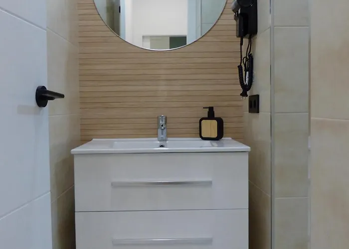 Ollerias Centro 公寓 *